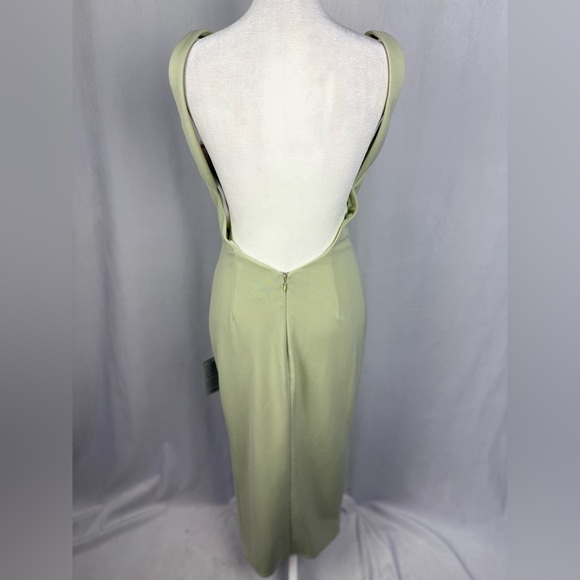 V neck midi  dress - Picture 3 of 3